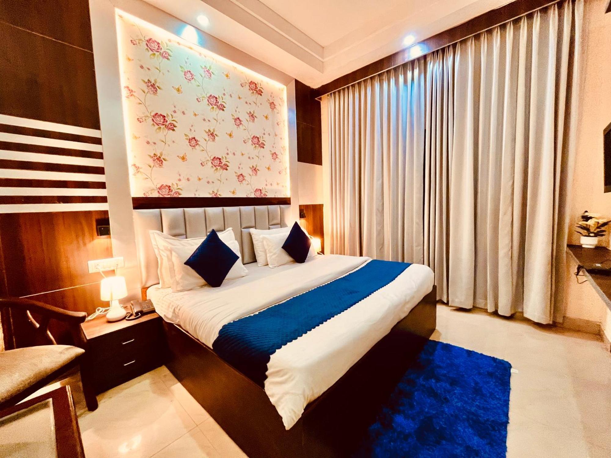 The Ramawati - A Four Star Luxury Hotel Near Ganga Ghat Haridwar Bagian luar foto
