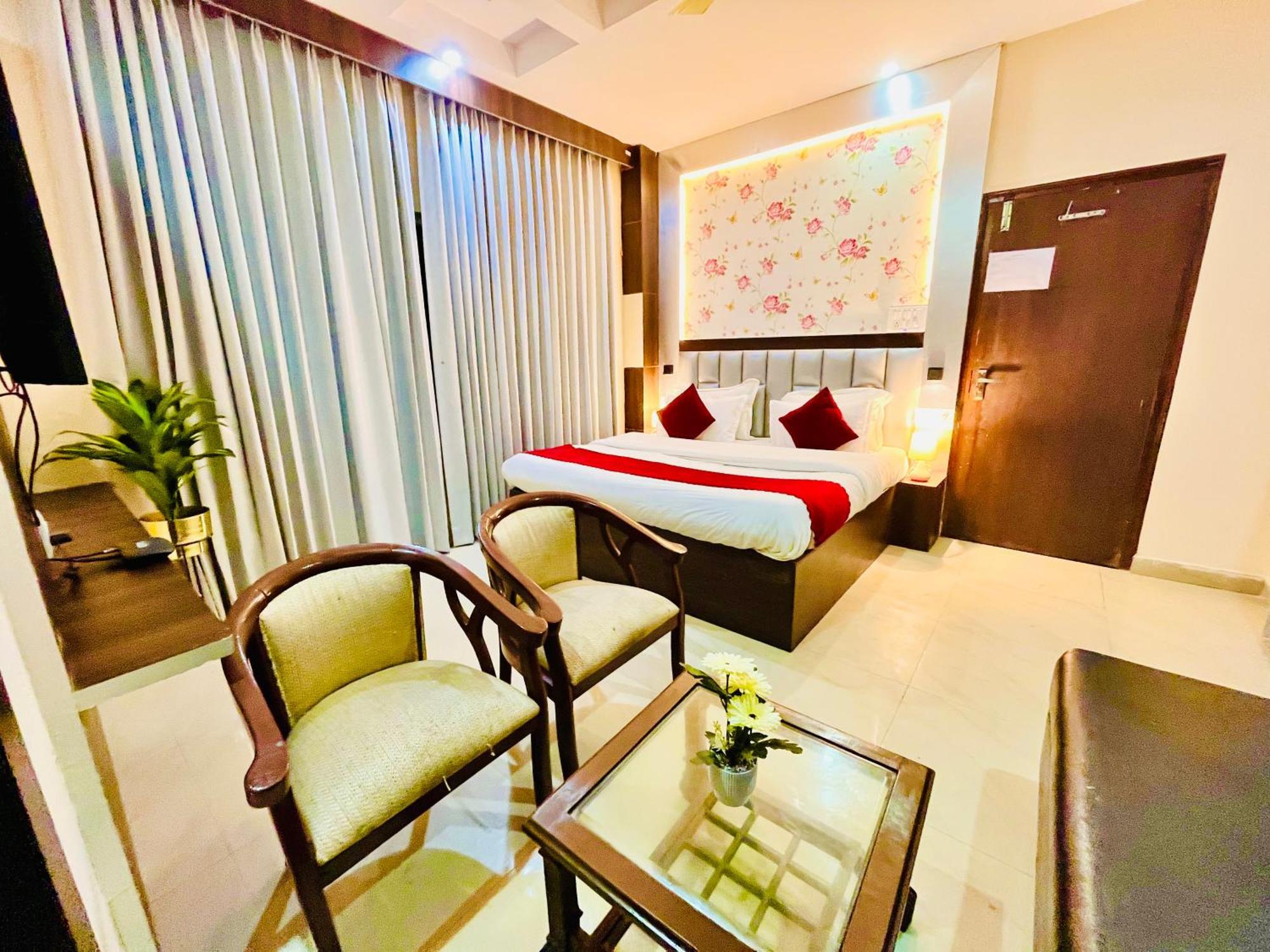 The Ramawati - A Four Star Luxury Hotel Near Ganga Ghat Haridwar Bagian luar foto